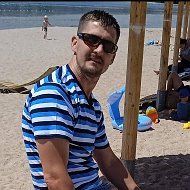 Гриша Скиданов