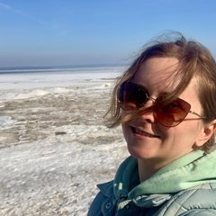 Лена Шумилова