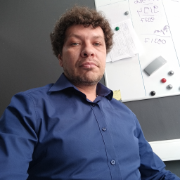 Дмитрий Ларионов Дмитрий Ларионов